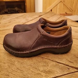 𝅺Red Wing Leather Slip-on Steel toe safety shoes Size 6 Only worn once :)